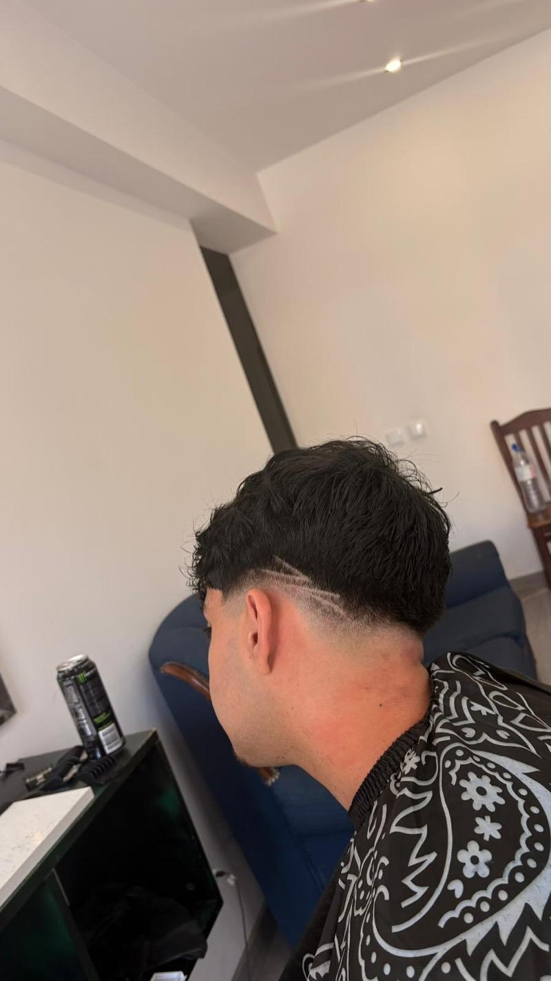 Degradê baixo com acabamento a navalha